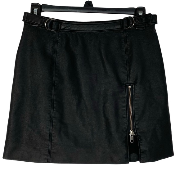 Free People Faux Midnight Magic Vegan Leather Mini Skirt Womens 0 XS Black Faux - Picture 2 of 13